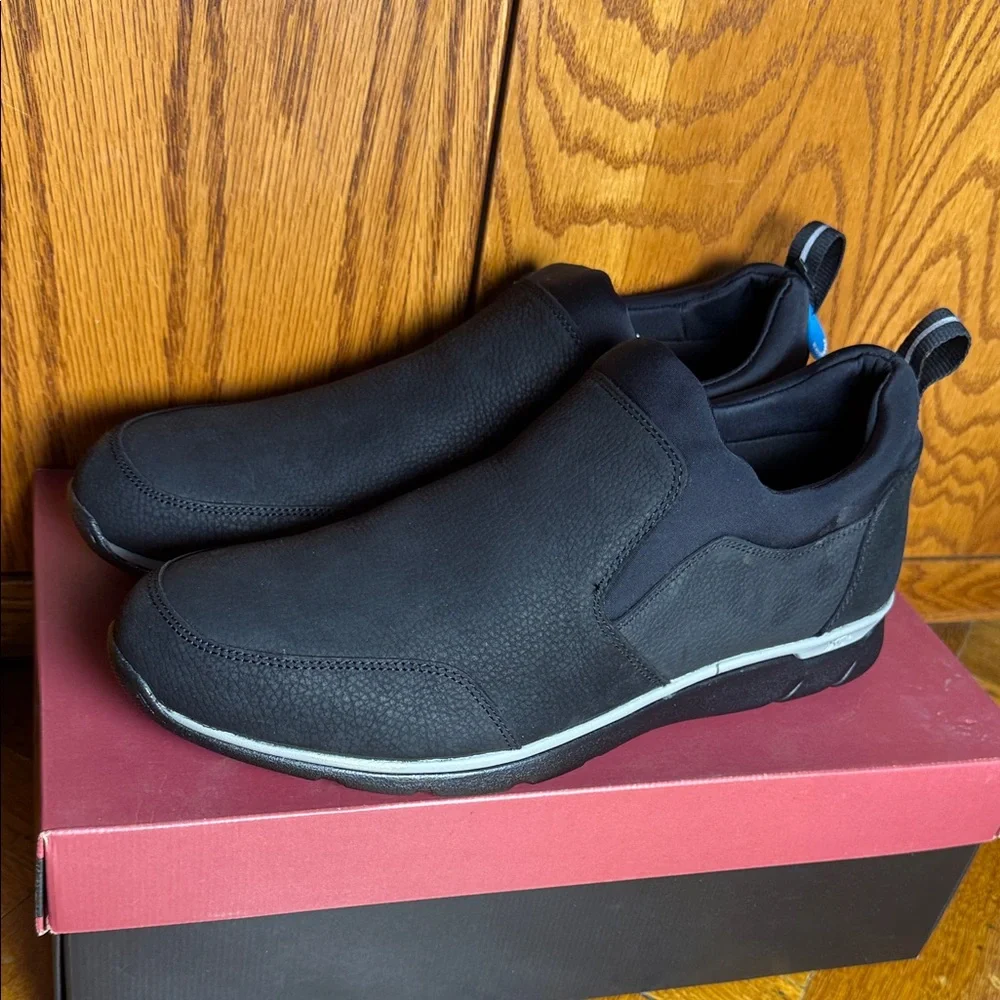 Johnston & Murphy Black Slip-On Casual Loafers